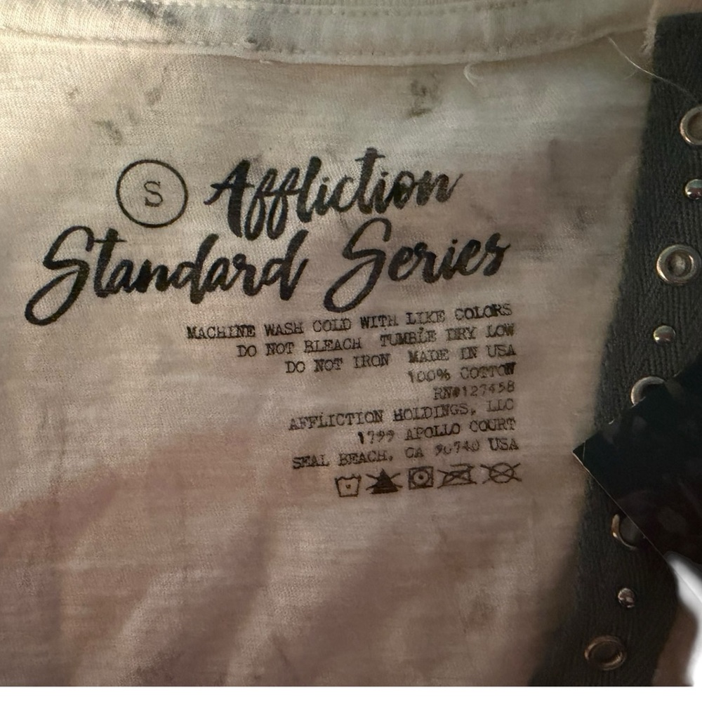 NWT AFFLICTION Rose Vine V Cut T Shirt - Picture 2 of 9